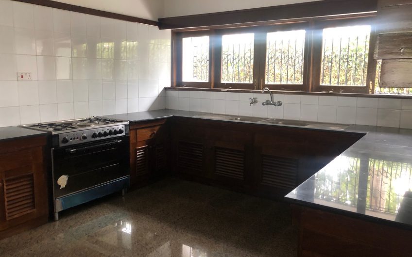 Mvita Views: 4-Bedroom for Sale