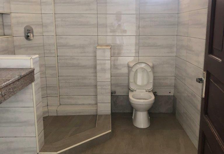 KIZINGO: PENTHOUSE FOR SALE