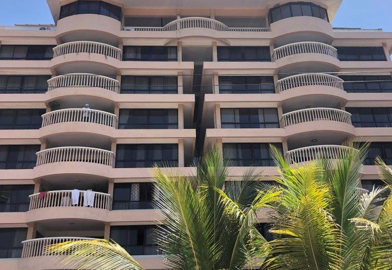 KIZINGO: PENTHOUSE FOR SALE