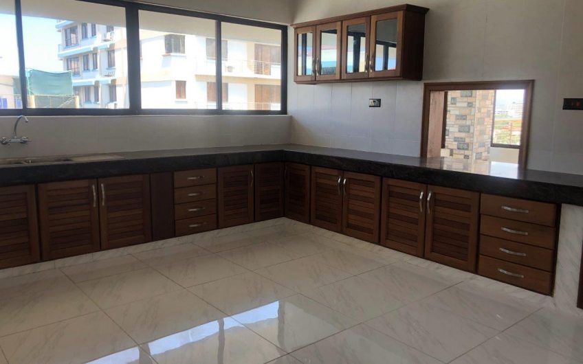LIGHTHOUSE TOWERS: PENTHOUSE FOR SALE