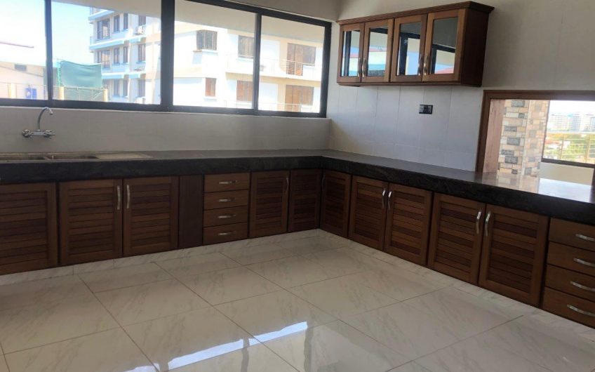 LIGHTHOUSE TOWERS: PENTHOUSE FOR SALE