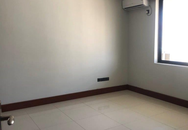 LIGHTHOUSE TOWERS: PENTHOUSE FOR SALE