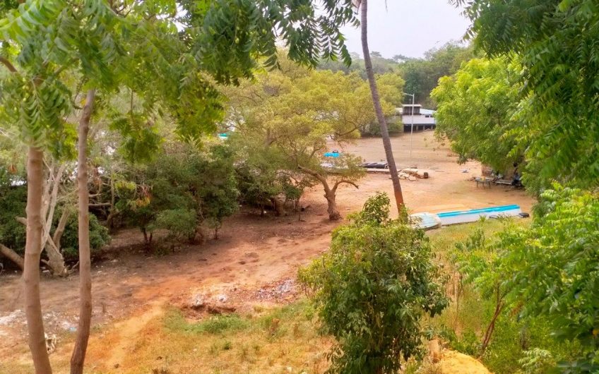 MTWAPA CREEKFRONT PLOT FOR SALE