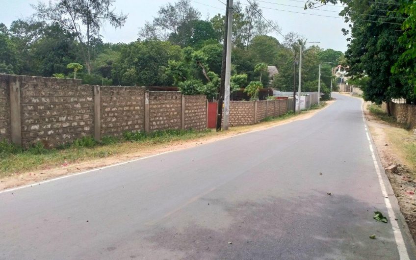 MTWAPA CREEKFRONT PLOT FOR SALE