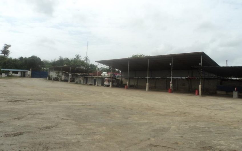 TRANSPORTERS YARD FOR SALE