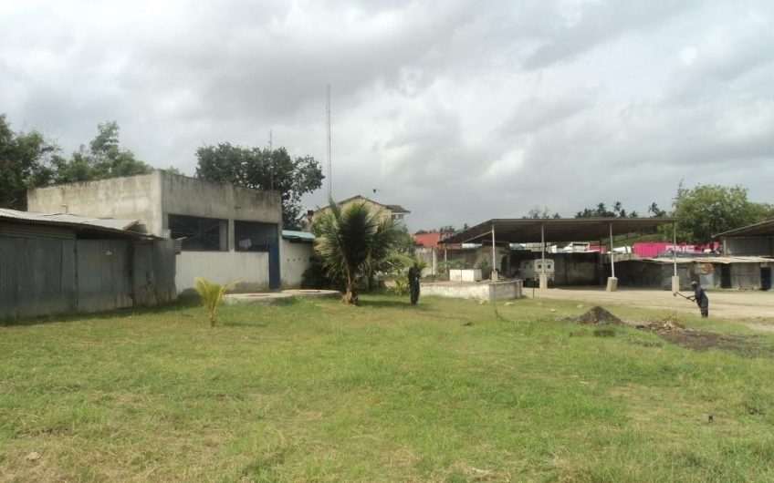 TRANSPORTERS YARD FOR SALE